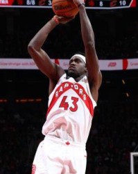 冰封米切尔加兰！联盟后场双枪的噩梦：多伦多猛龙